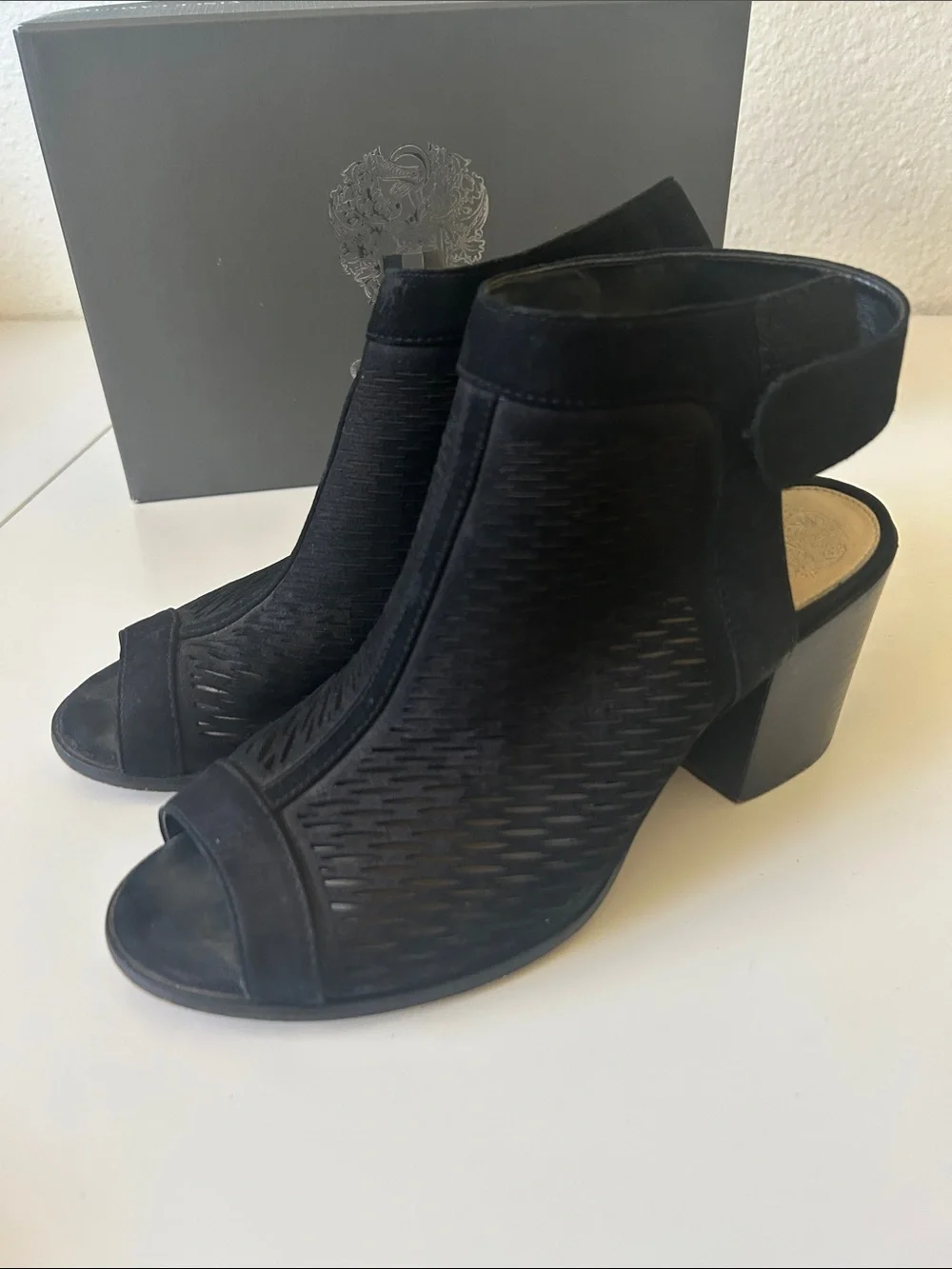 Vince Camuto Black Mesh Open-Toe Block Heel Sandals